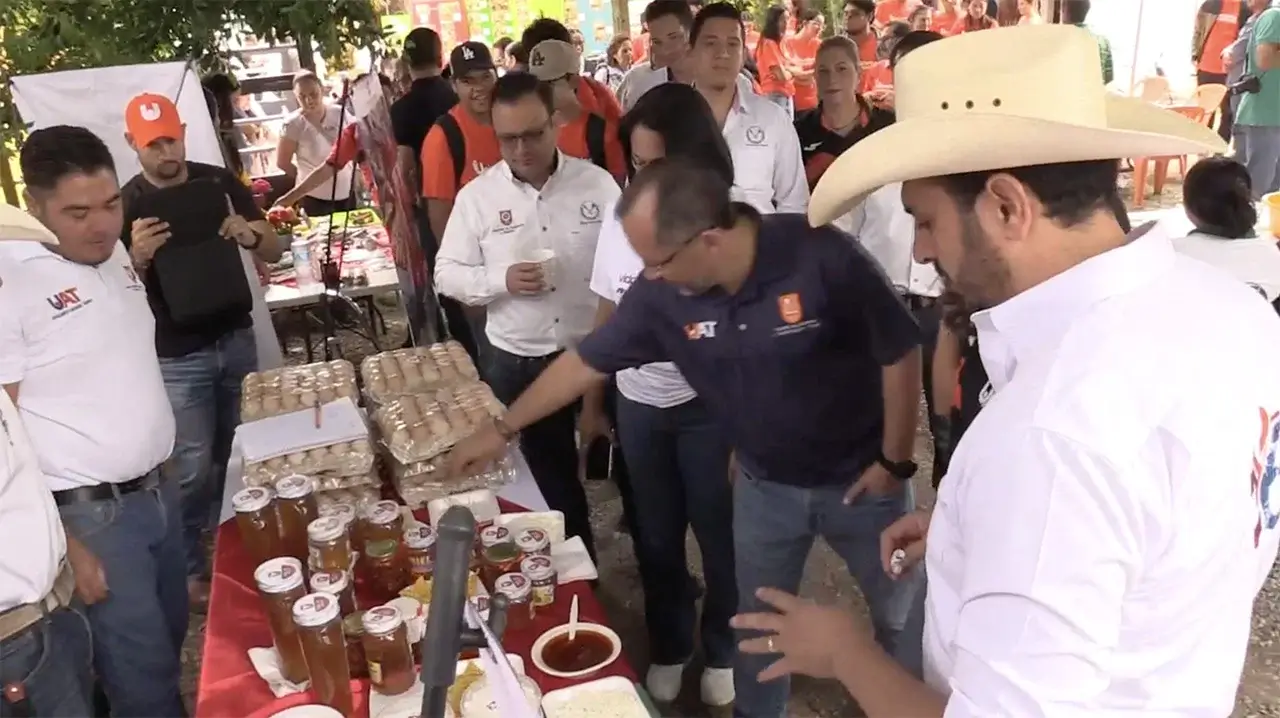 Impulsa UAT emprendimiento en Santa Engracia Tamaulipas